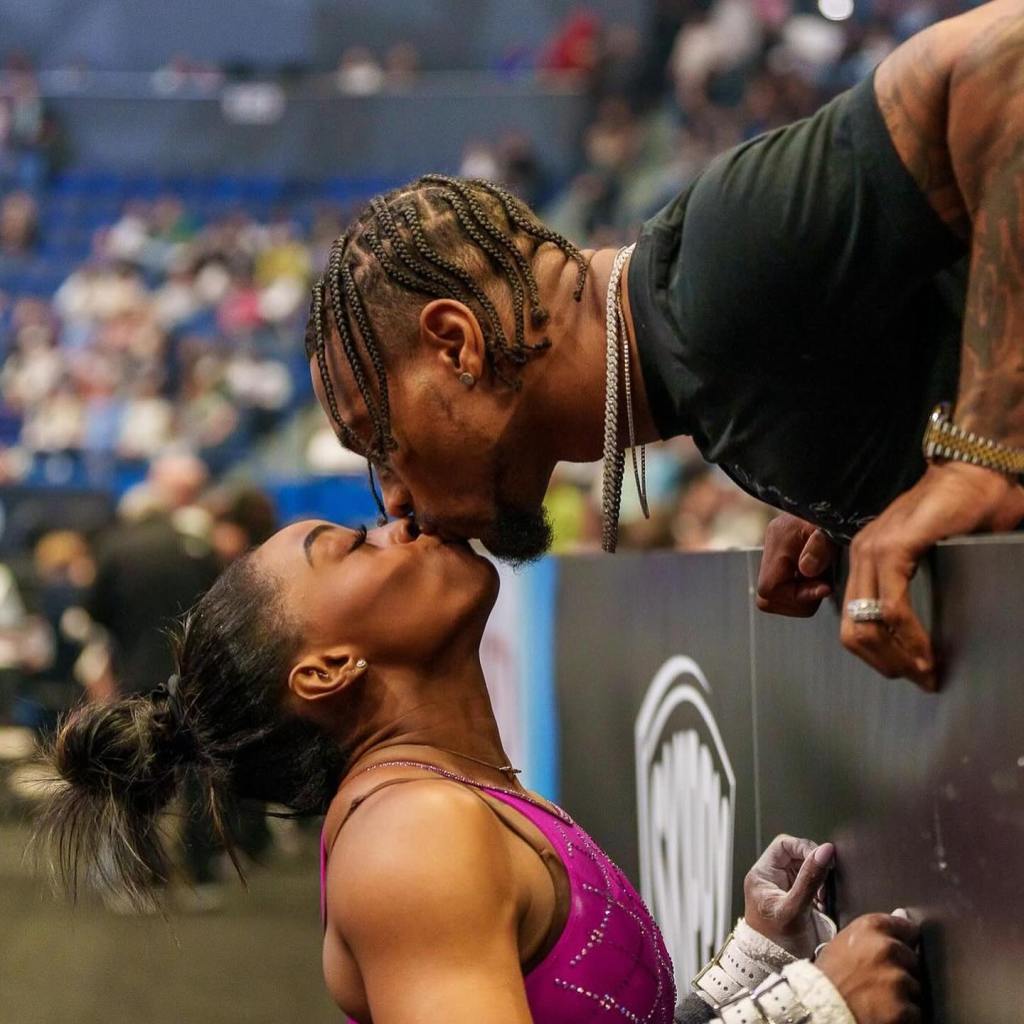 Just In: Simone Biles’ Husband Jonathan Owens shower kisses on his Wife as She Becomes the Most Decorated U.S. Gymnast in Olympic History and she…See more 