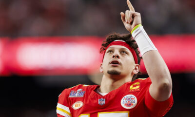 Patrick Mahomes restructuring contract to free up $21.6M for Chiefs