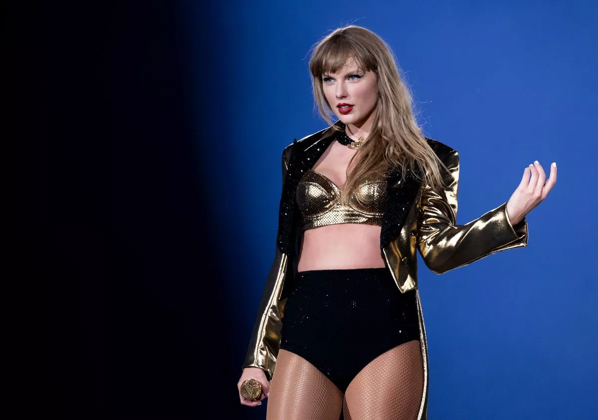 Taylor Swift: Police lock down road due to 'incident' near gig hours before start: Traffic chaos has erupted on Westfield Road in Edinburgh as cops swarm the area due to an unfolding drama