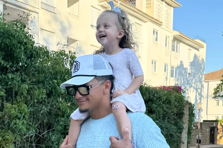 MAHOMES LIVE: Patrick Mahomes Gives Daughter Sterling a Piggyback Ride in Sweet Photos: ‘Girl Loves Her Daddy’: The quarterback's wife shared photos from their European vacation