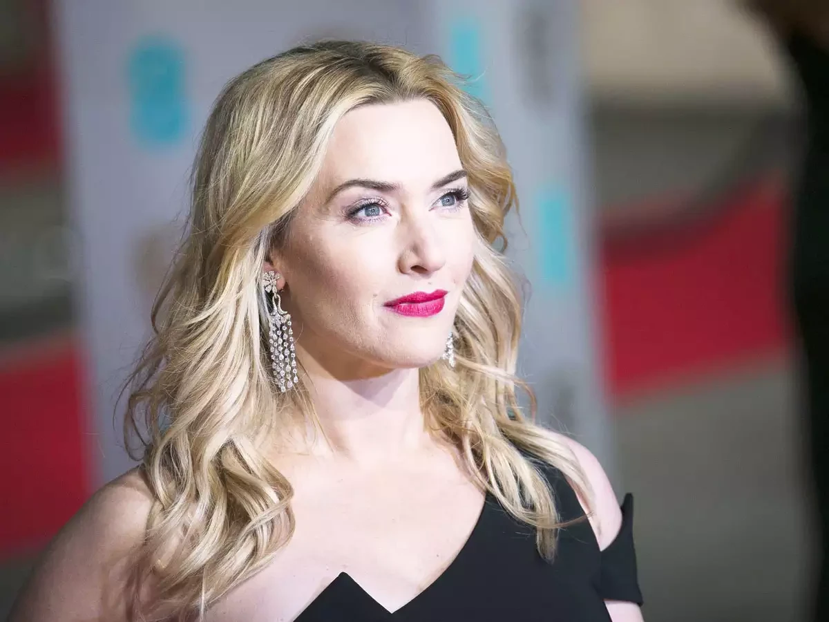 “Everytime I see this I want to cry”: Gorgeous Kate Winslet Will Touch Your Soul With Her Hypnotizing Commercial For Trésor: It’s a celebration of inner strength, outer beauty, and the magic that happens when the two collide in....Details below